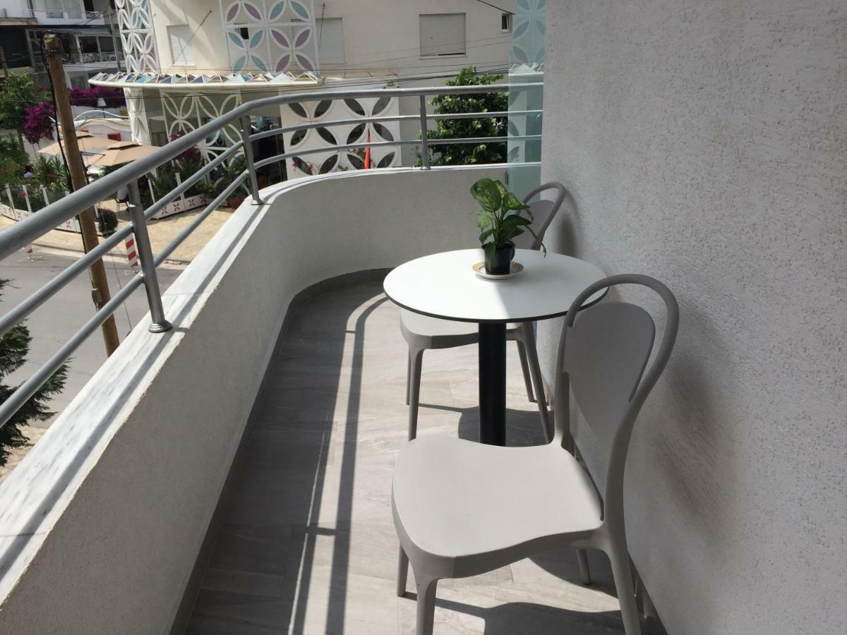 Edina By Hp Hotel Sarandë Eksteriør bilde
