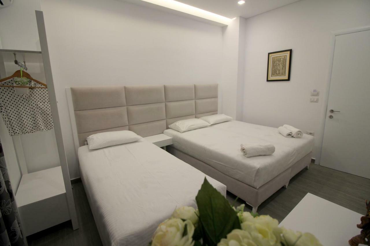 Edina By Hp Hotel Sarandë Eksteriør bilde